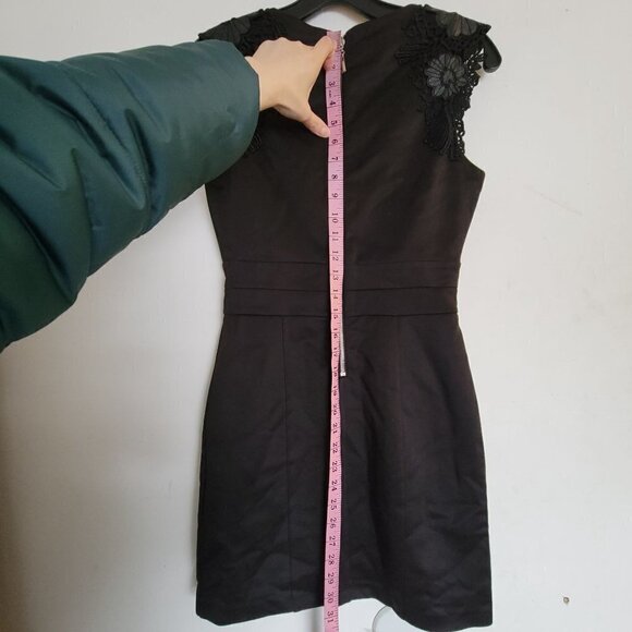 Bebe Black Floral Lace Cap Sleeve Exposed Back Silver Zipper Satin Mini Dress XS - Picture 7 of 12